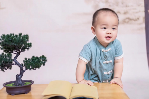 山南怀孕初期肚子紧绷
